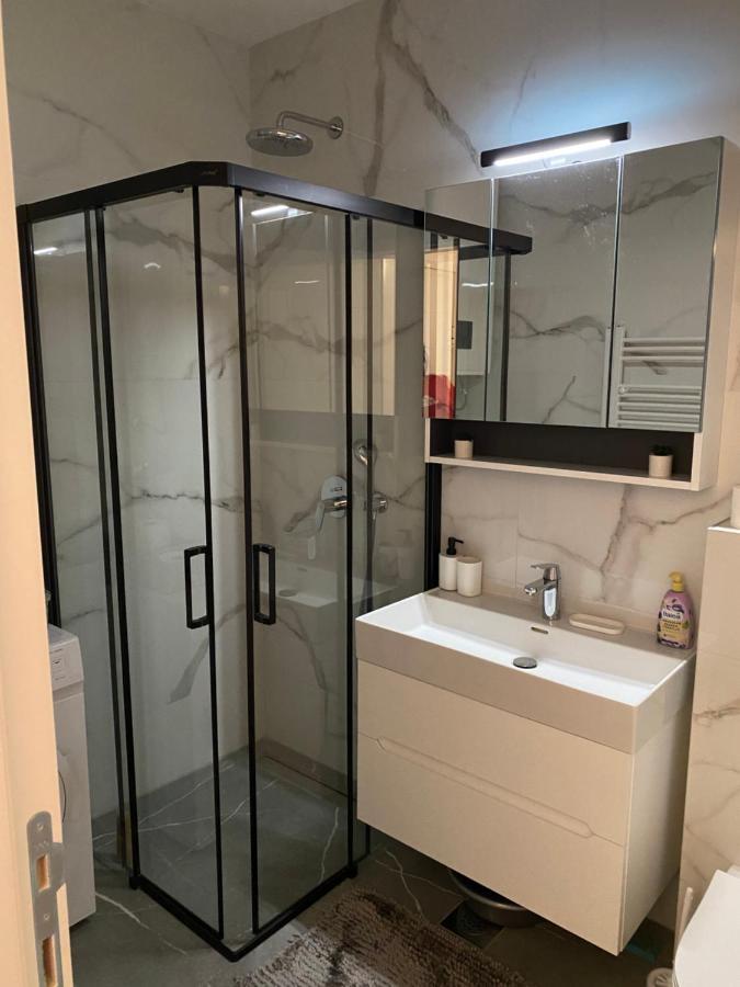 Apartman Porto เทรบินเย ภายนอก รูปภาพ