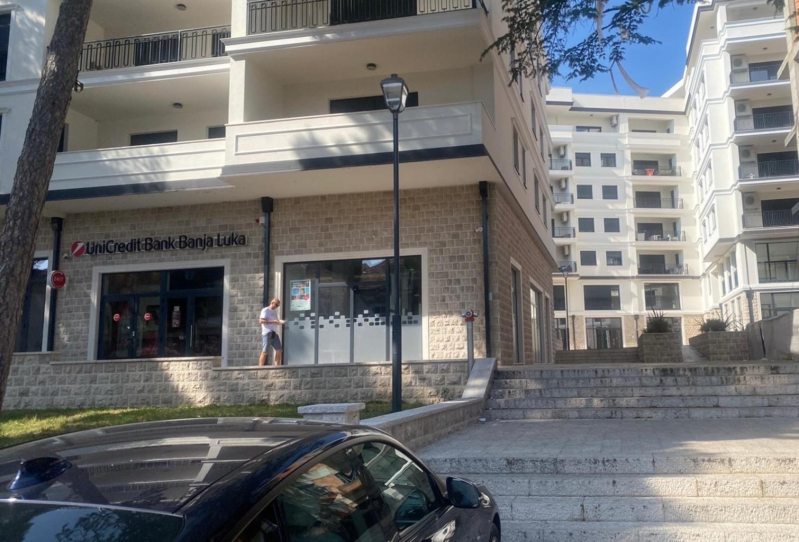 Apartman Porto เทรบินเย ภายนอก รูปภาพ