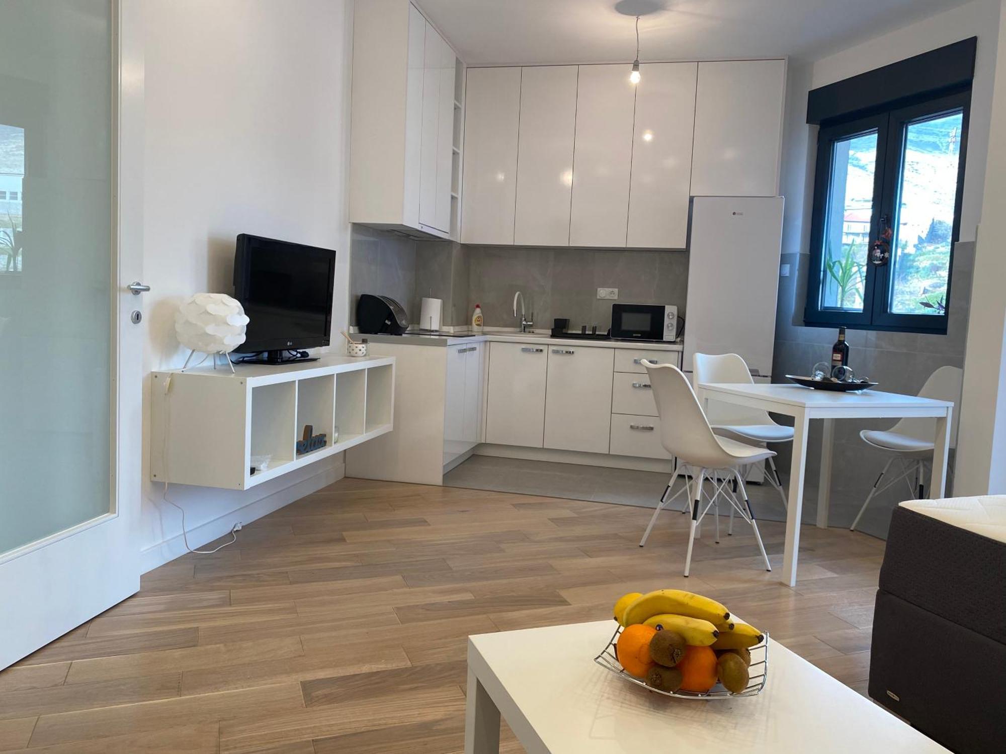 Apartman Porto เทรบินเย ภายนอก รูปภาพ