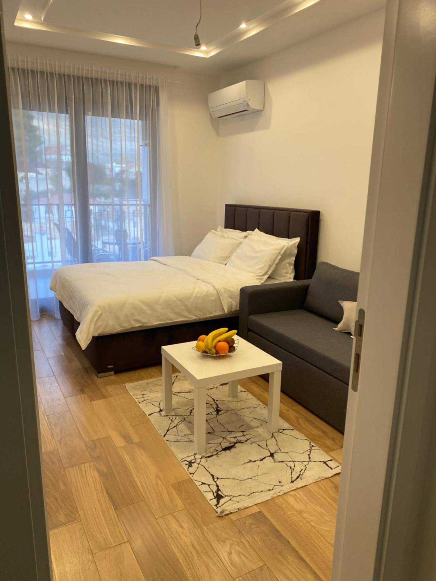 Apartman Porto เทรบินเย ภายนอก รูปภาพ